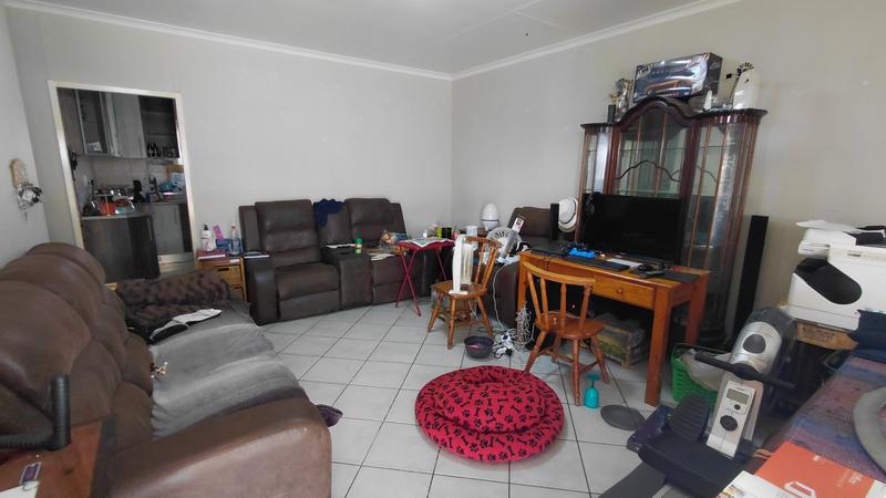 6 Bedroom Property for Sale in Ferreira Free State